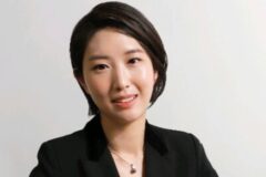 '재계 2위' SK 떠나 미국 간 최태원 딸...결국 한국 돌아오는 이유