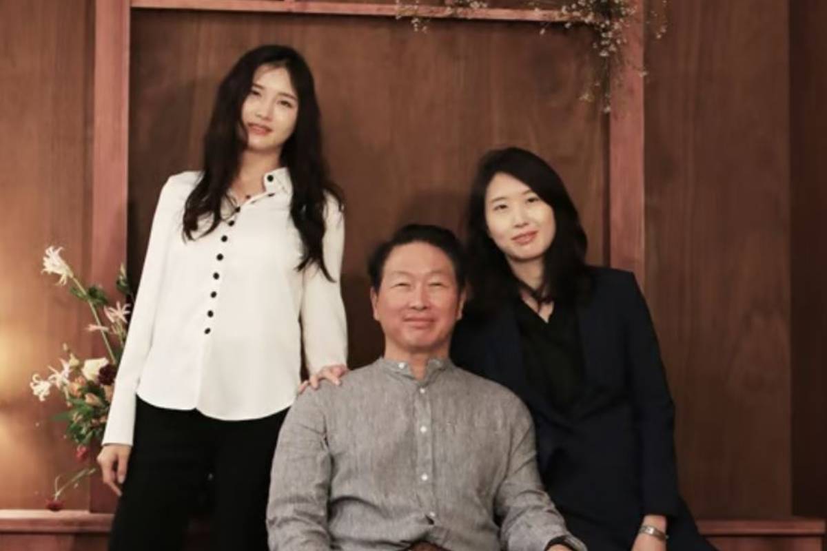 '재계 2위' SK 떠나 미국 간 최태원 딸...결국 한국 돌아오는 이유