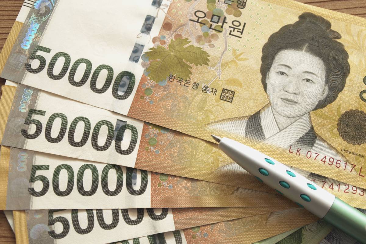 "삼성 갈까, SK 갈까"...연봉 뒤집힌 '반도체 전쟁'의 승자는?